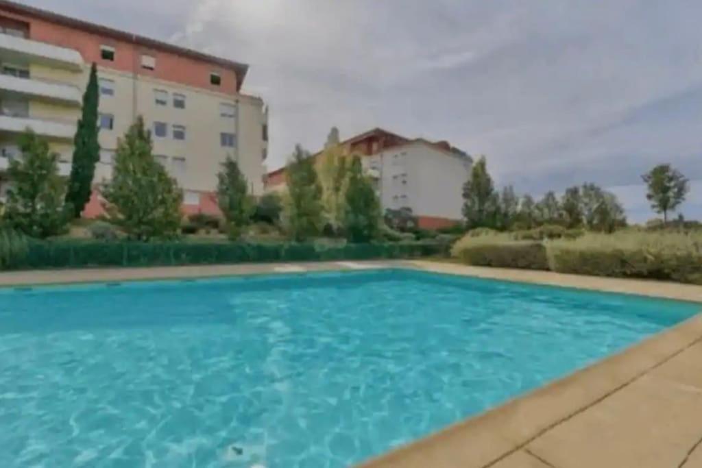 Apartment En Confort